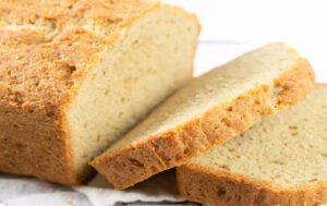 bánh mì keto từ bột hạnh nhân và psyllium husk thơm ngon