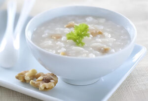 Cháo Yến Mạch Hạt Óc Chó