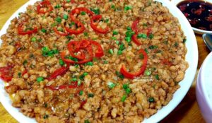 Xào thịt và làm sốt
