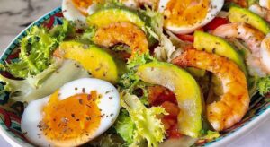 salad bơ tôm