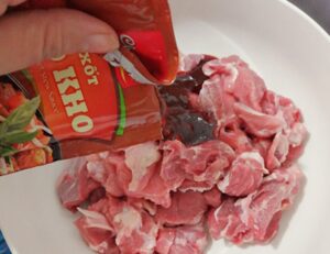 Bò Kho Bánh Mì – Bí Quyết Nước Dùng Ngon Khó Cưỡng