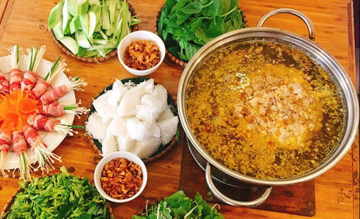 Lẩu cua đồng rau muống