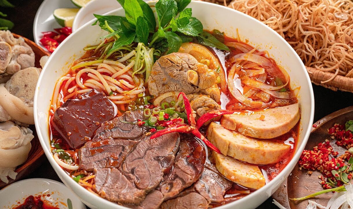 Bún bò Huế