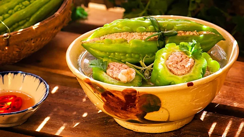 canh khổ qua nhồi thịt
